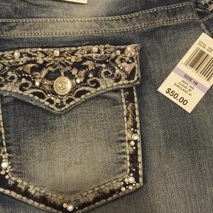 Wallflower bootcut jeans